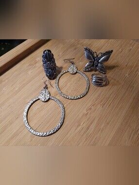 Silver-Tone Hoop Earrings with 3 Mixed Silver Rings